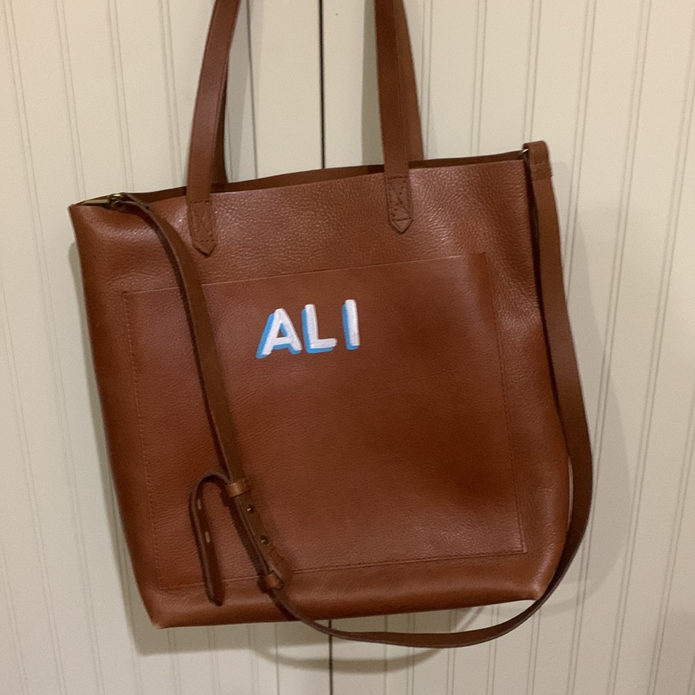 Brand new: Madewell medium transport tote with custom monogramming  “ALI” - Picture 6 of 6